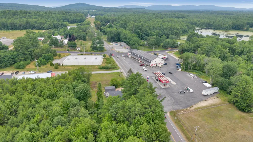 178 Ossipee Trail W Limington ME 04049