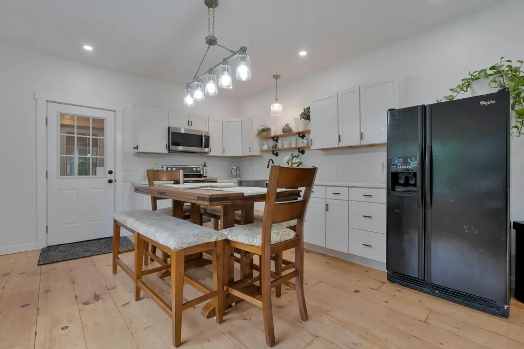 178 Ossipee Trail W Limington ME 04049