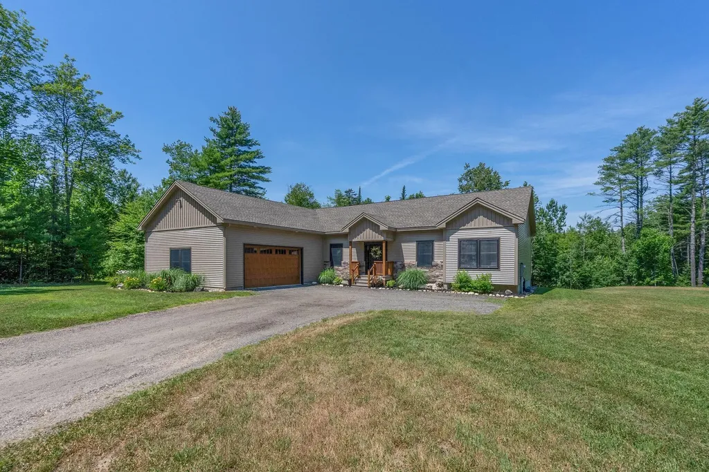 14 Wilsons Woods Road Durham ME 04222