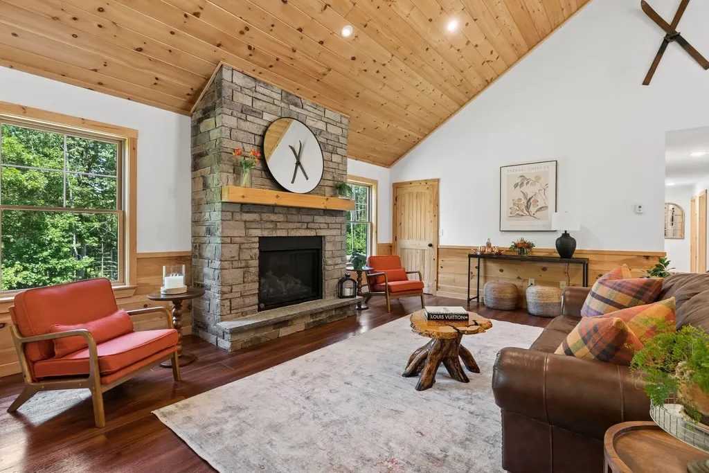 14 Wilsons Woods Road Durham ME 04222