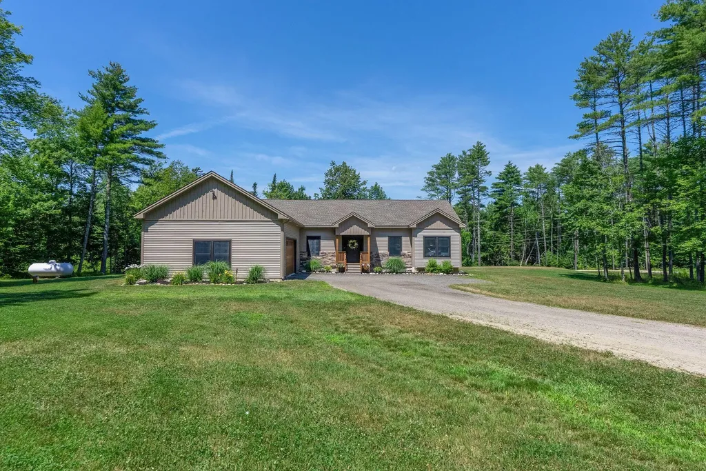 14 Wilsons Woods Road Durham ME 04222