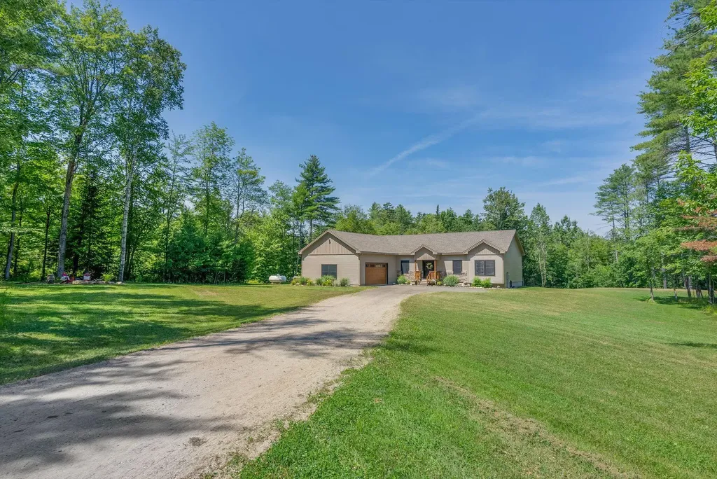14 Wilsons Woods Road Durham ME 04222