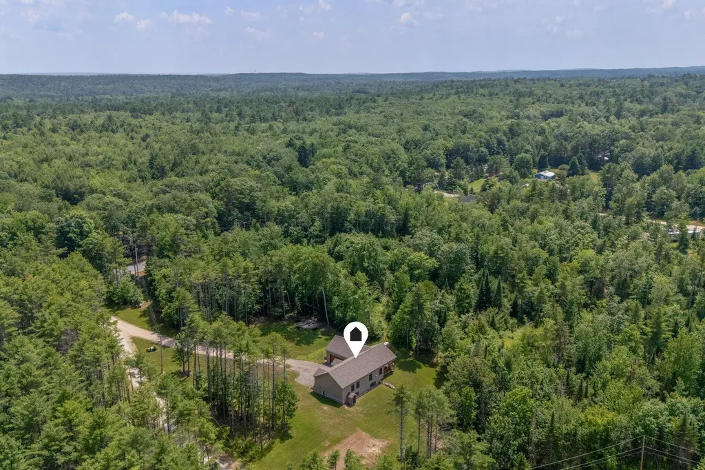 14 Wilsons Woods Road Durham ME 04222