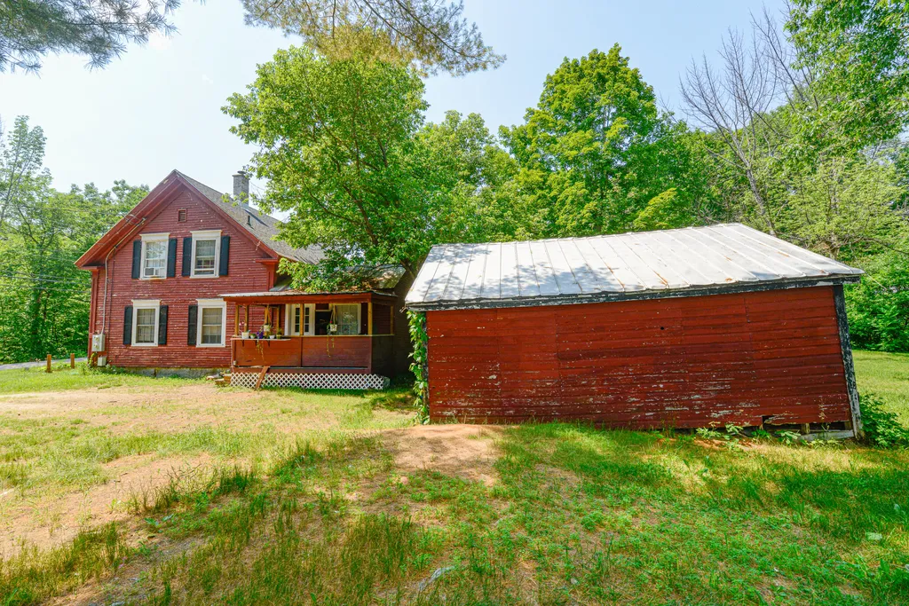 48 Kansas Road Bridgton ME 04009