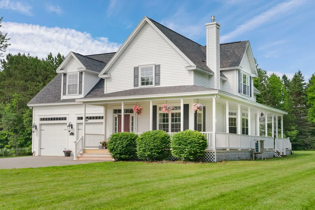 517 Blackstream Road Hermon ME 04401
