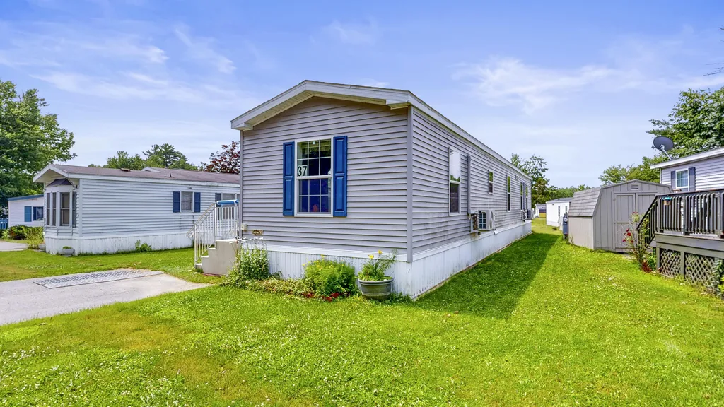 37 Village Drive Lewiston ME 04240