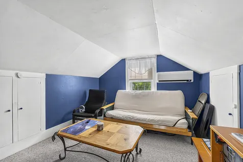 108 Middlesex Road Topsham ME 04086