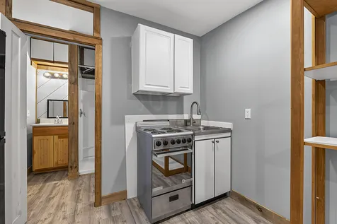 108 Middlesex Road Topsham ME 04086