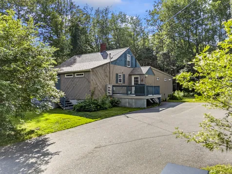 108 Middlesex Road Topsham ME 04086