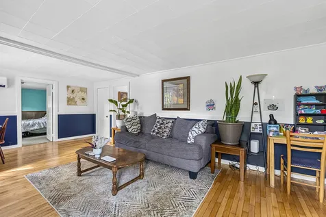108 Middlesex Road Topsham ME 04086