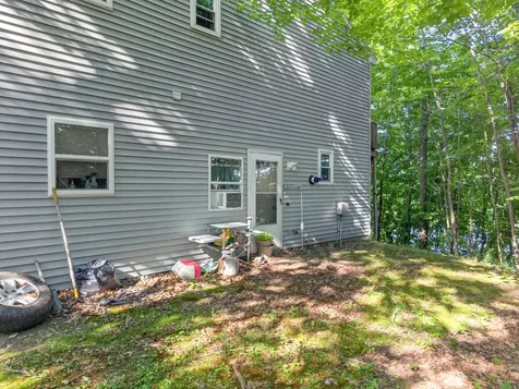 22 Spring Street Gardiner ME 04345
