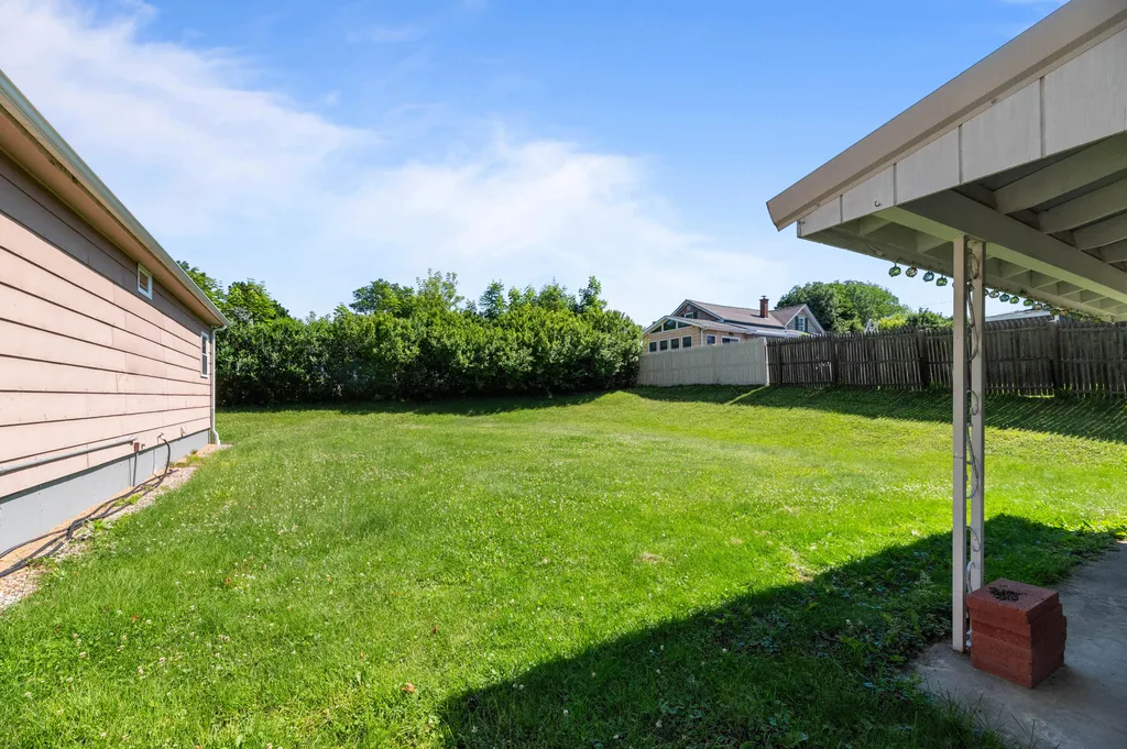 66 Rideout Avenue Lewiston ME 04240