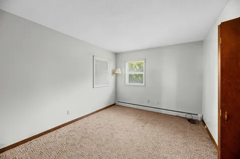 66 Rideout Avenue Lewiston ME 04240