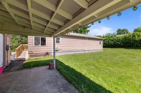 66 Rideout Avenue Lewiston ME 04240