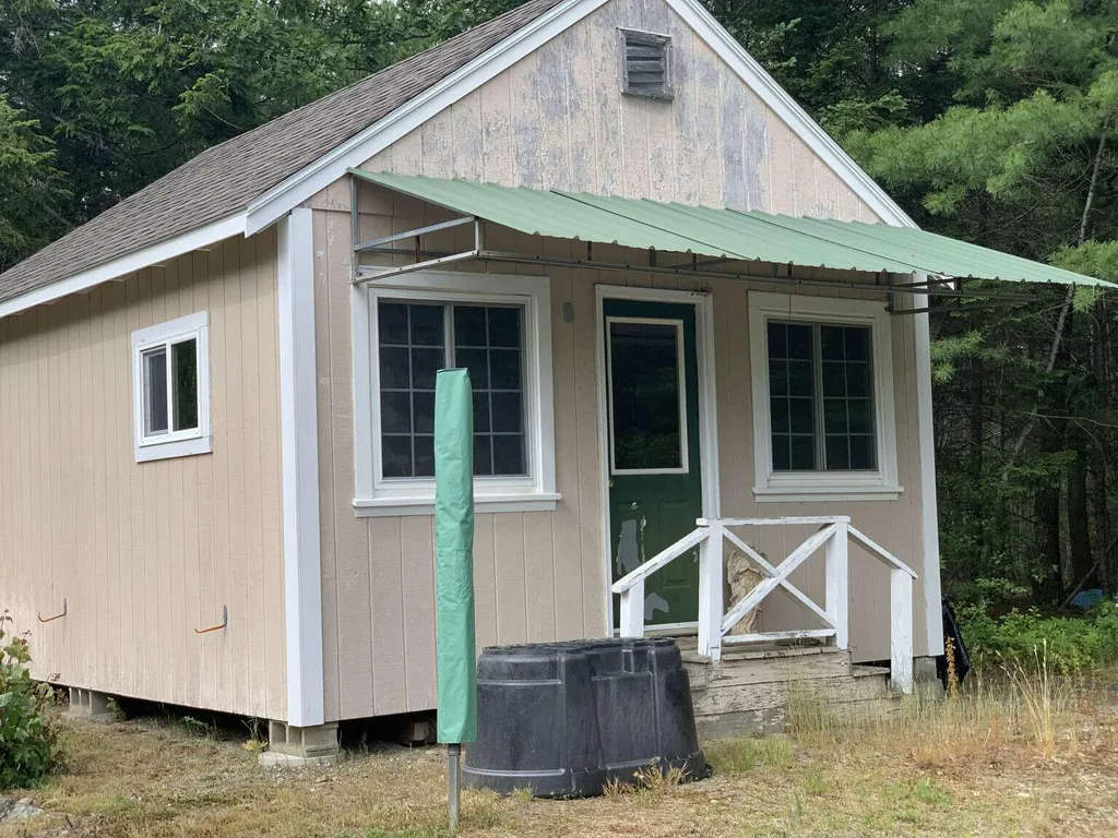 83 Christian Hill Road Bristol ME 04539