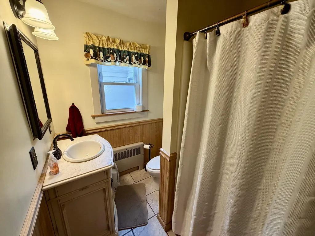 14 Howard Street Mexico ME 04257