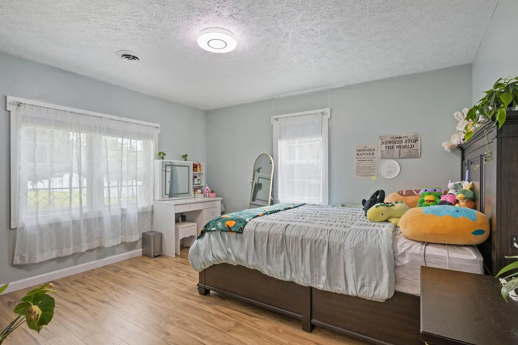 11 Miller Street Sanford ME 04073