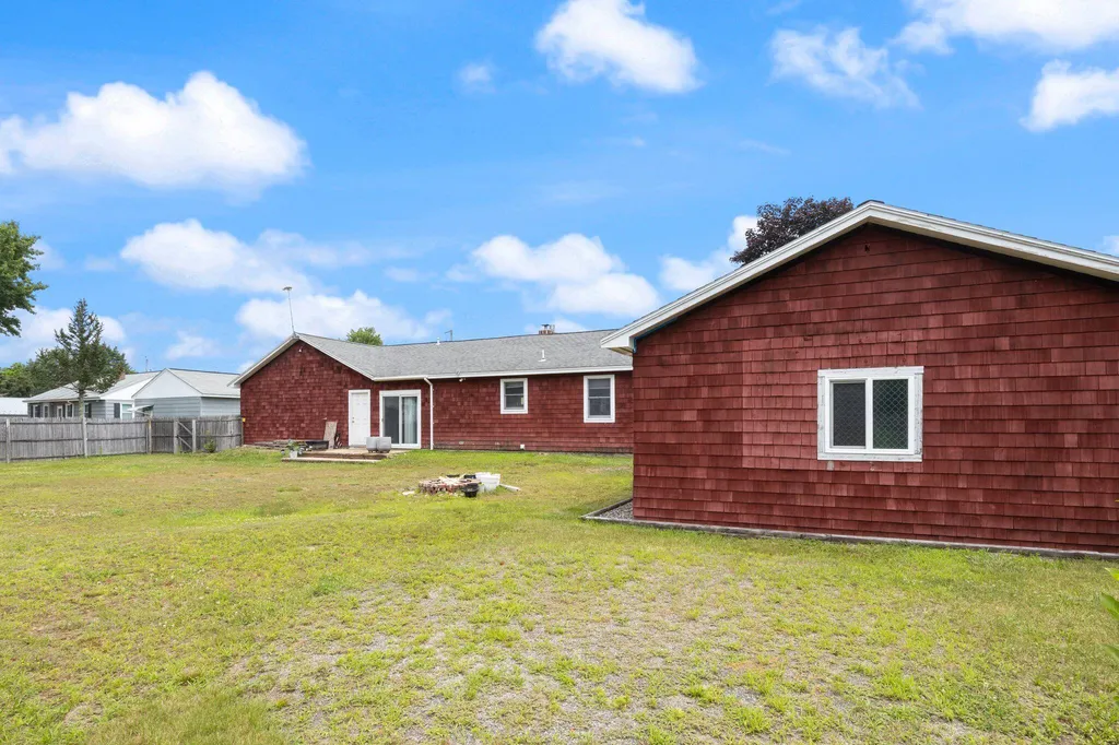 11 Miller Street Sanford ME 04073