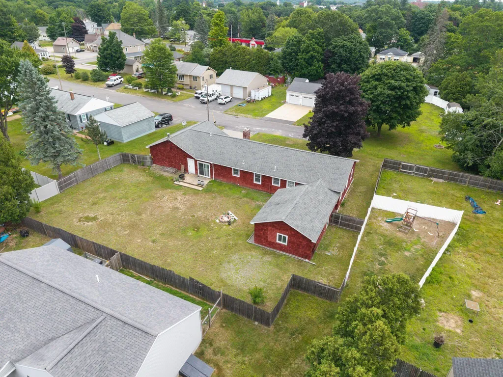 11 Miller Street Sanford ME 04073