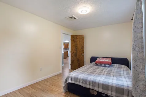 11 Miller Street Sanford ME 04073