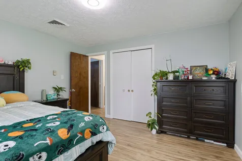 11 Miller Street Sanford ME 04073