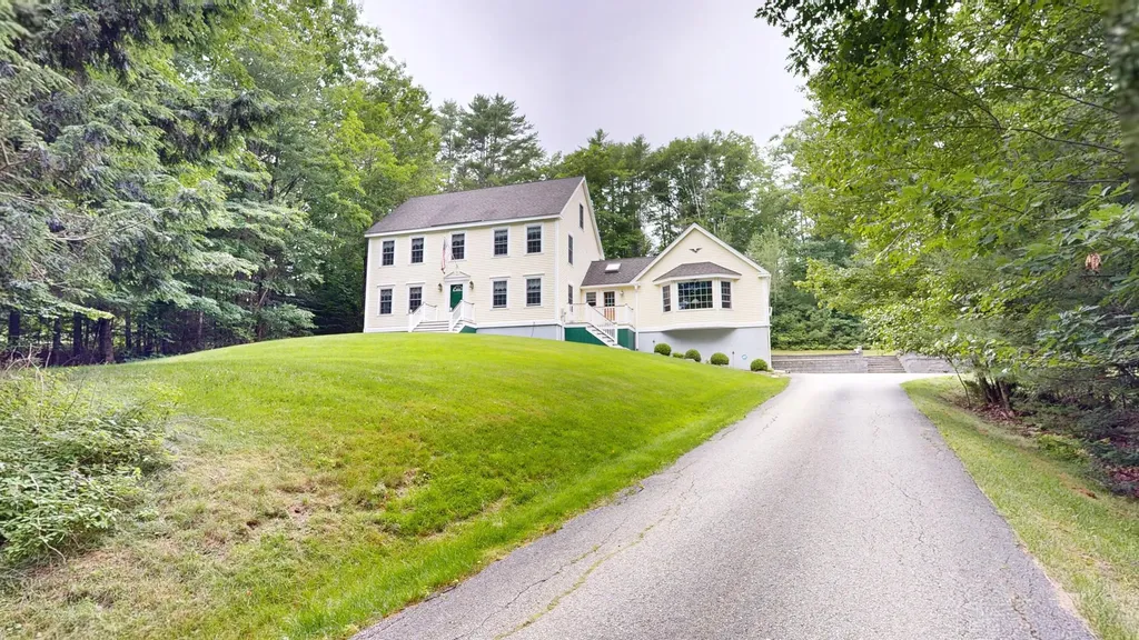 95 Snow Road Durham ME 04222