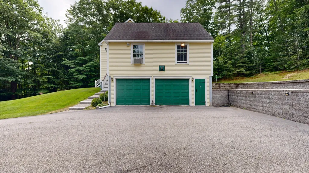 95 Snow Road Durham ME 04222