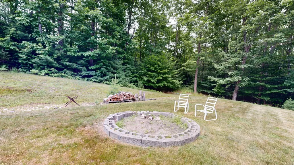 95 Snow Road Durham ME 04222