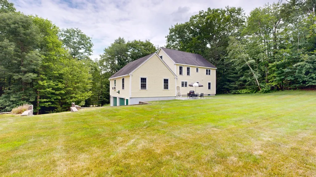 95 Snow Road Durham ME 04222