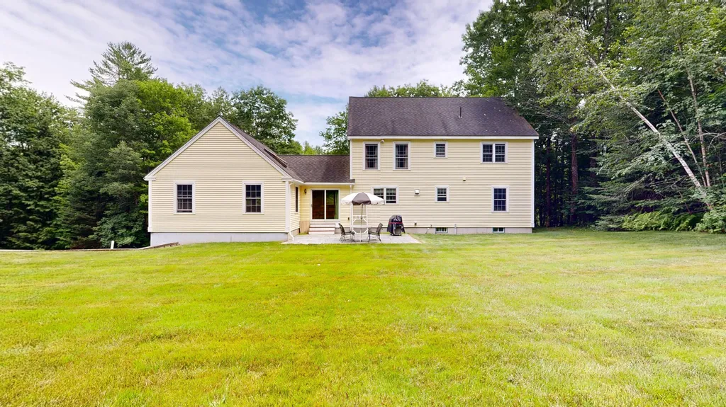 95 Snow Road Durham ME 04222