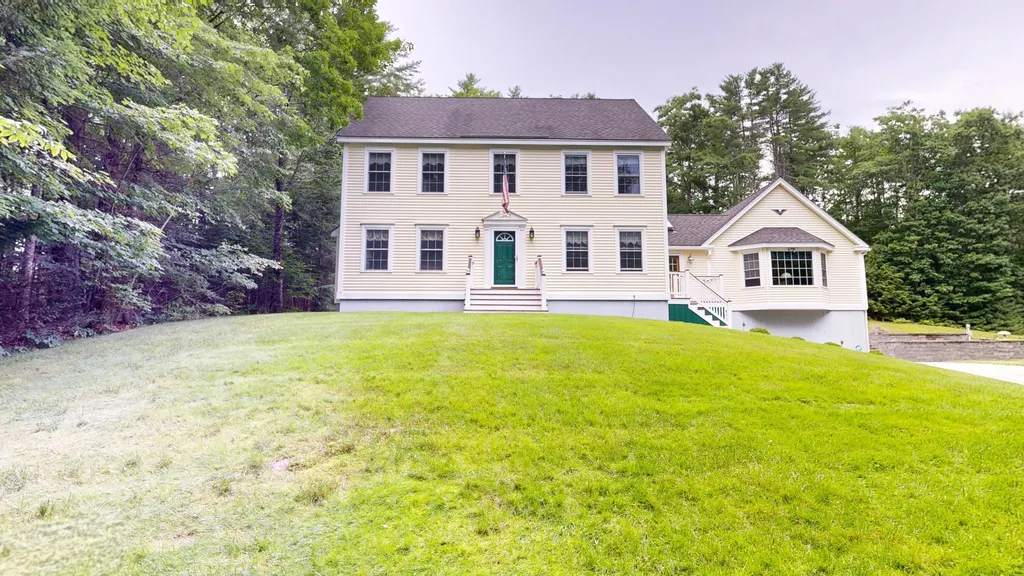 95 Snow Road Durham ME 04222