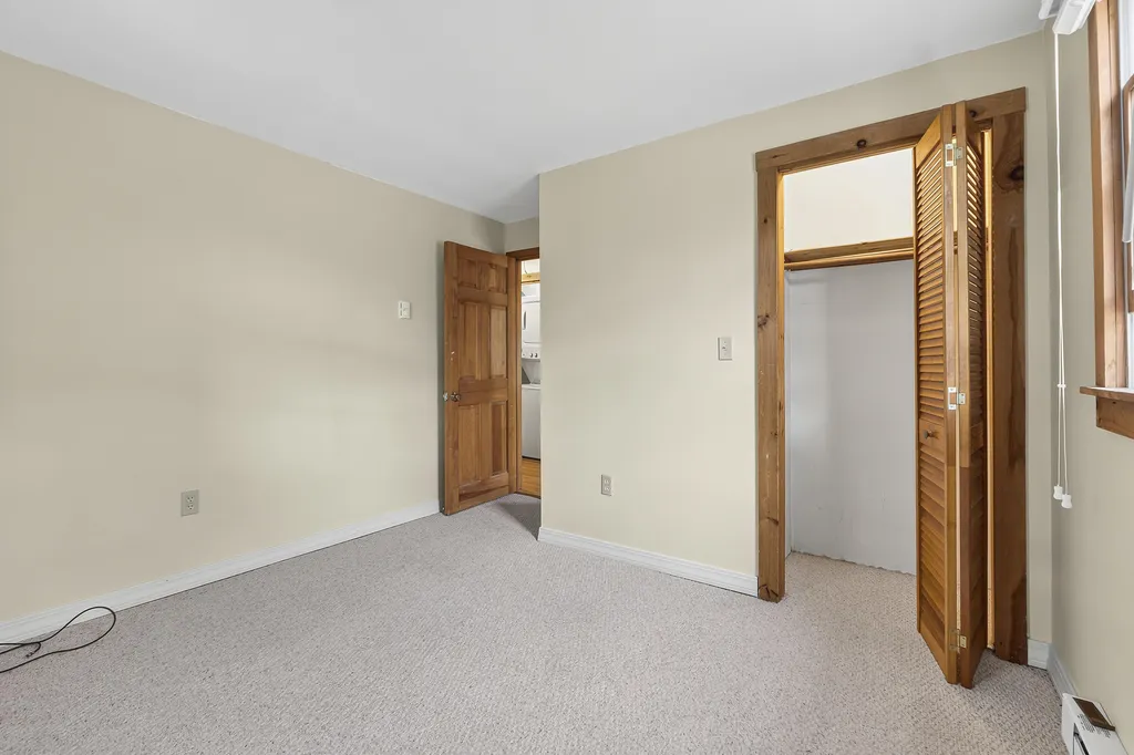 16 Highland Avenue York ME 03909