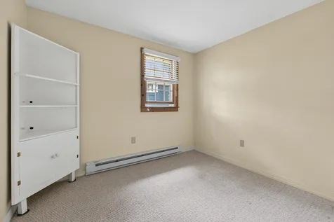 16 Highland Avenue York ME 03909