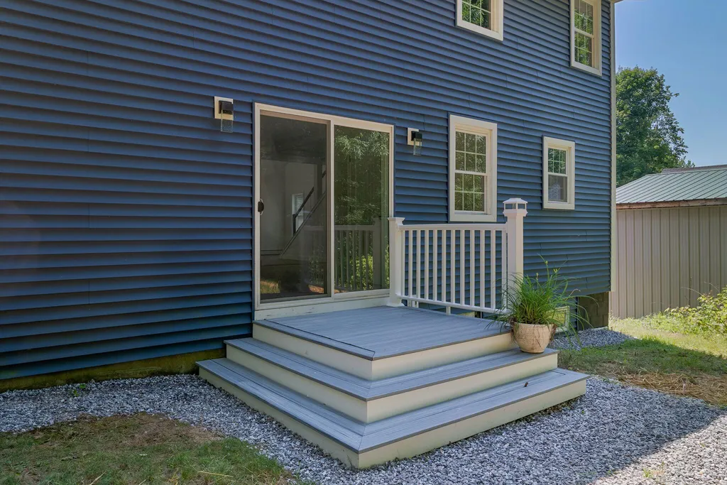 28 Douglas Street Lisbon ME 04252