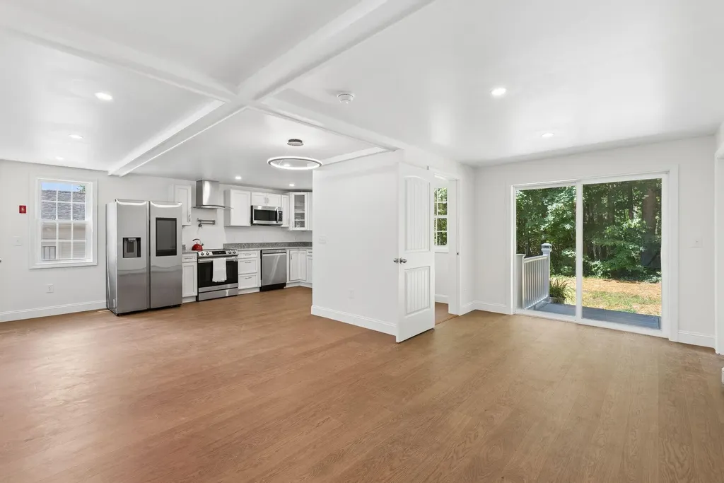 28 Douglas Street Lisbon ME 04252