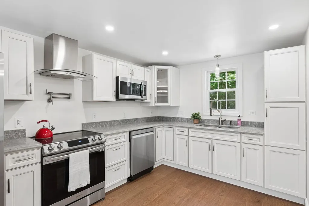 28 Douglas Street Lisbon ME 04252