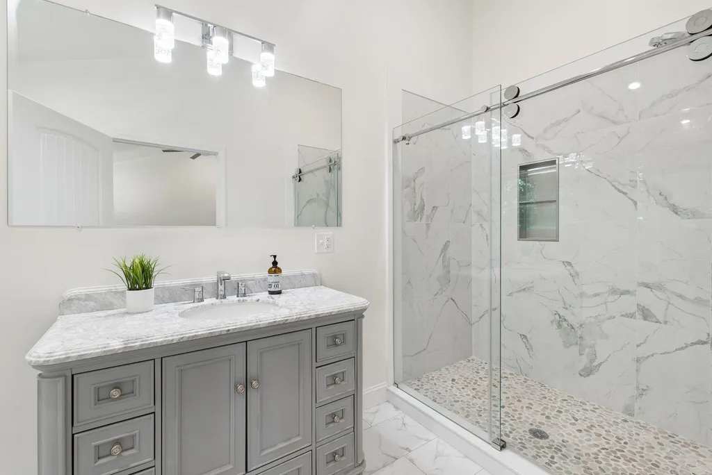 28 Douglas Street Lisbon ME 04252