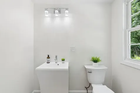 28 Douglas Street Lisbon ME 04252