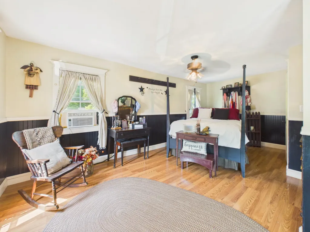 28 Silver Street Mars Hill ME 04758