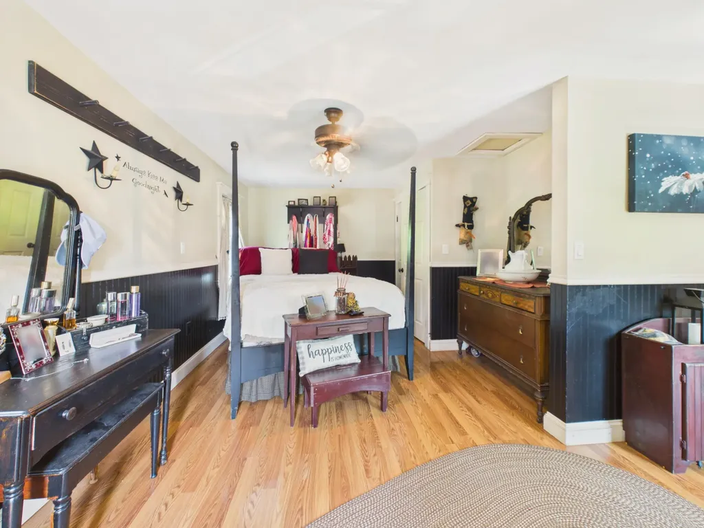 28 Silver Street Mars Hill ME 04758