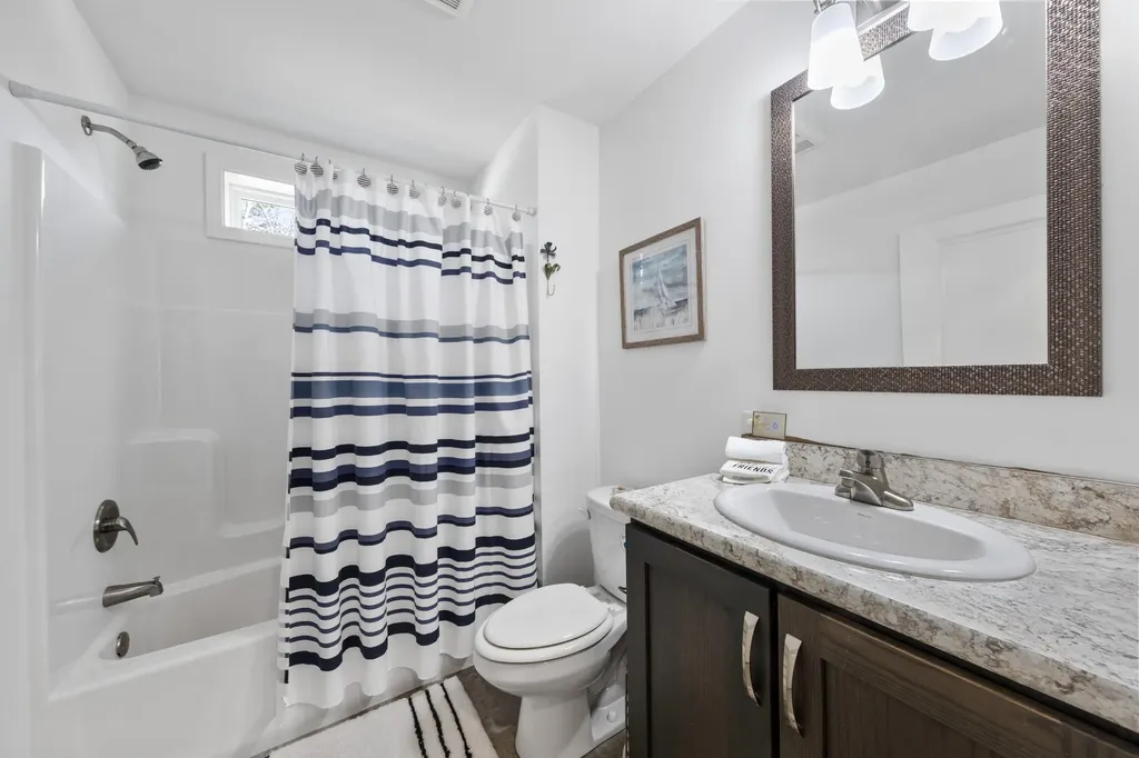 22 Quarry Trail South Thomaston ME 04858
