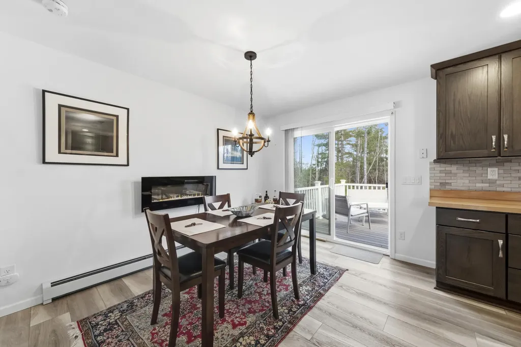 22 Quarry Trail South Thomaston ME 04858