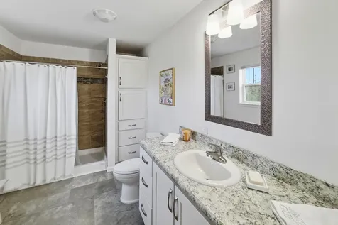 22 Quarry Trail South Thomaston ME 04858