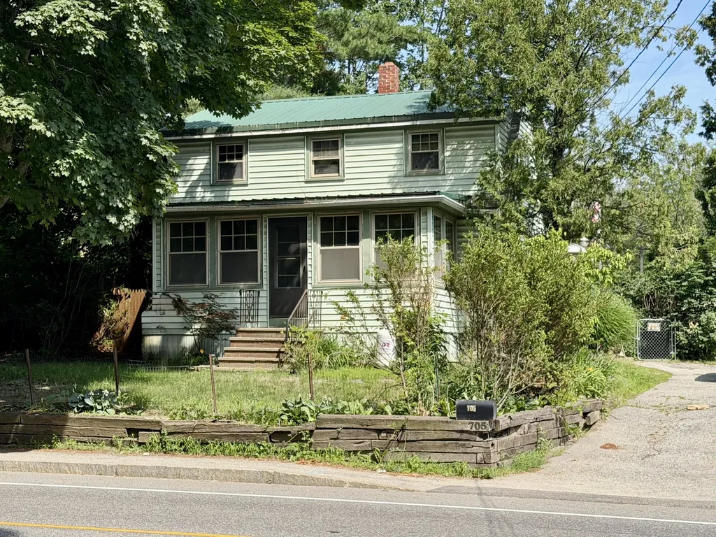 705 Riverside Street Portland ME 04103