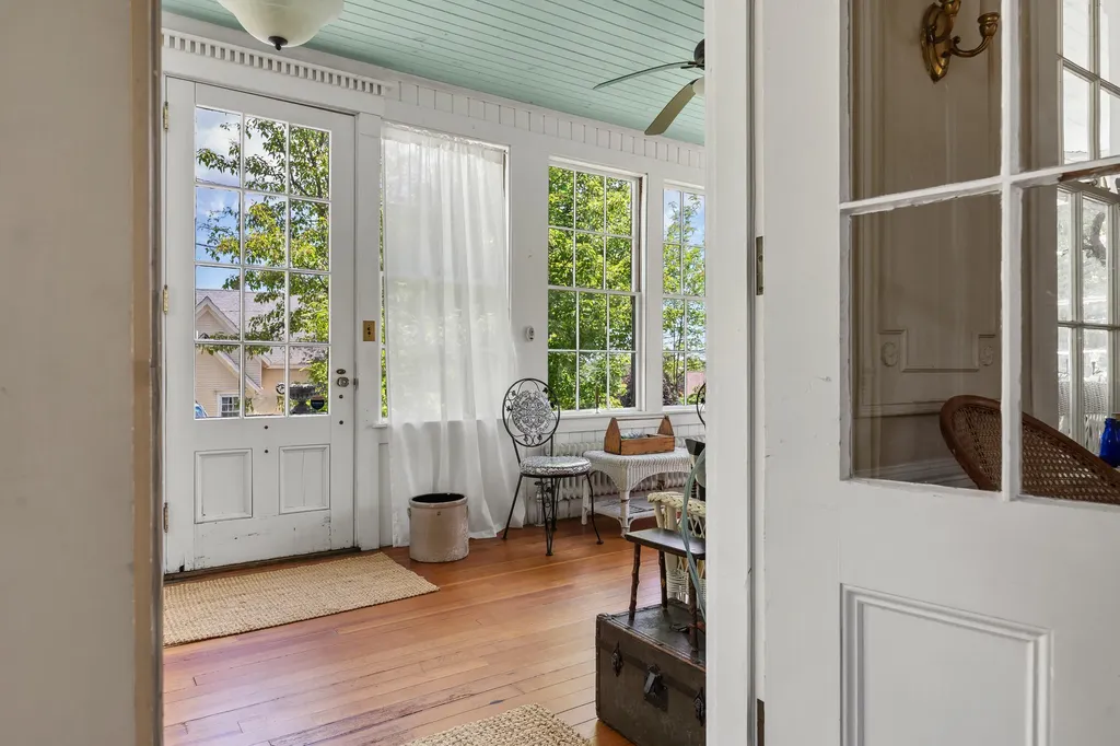 4 Meadow Cove Road Boothbay ME 04544