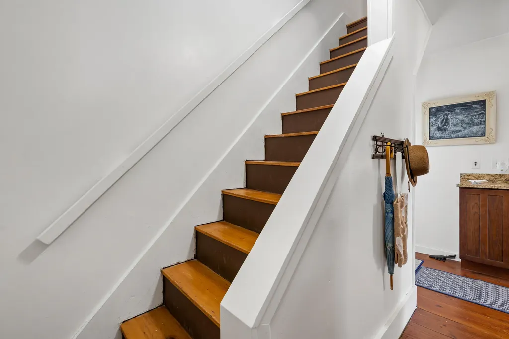 4 Meadow Cove Road Boothbay ME 04544