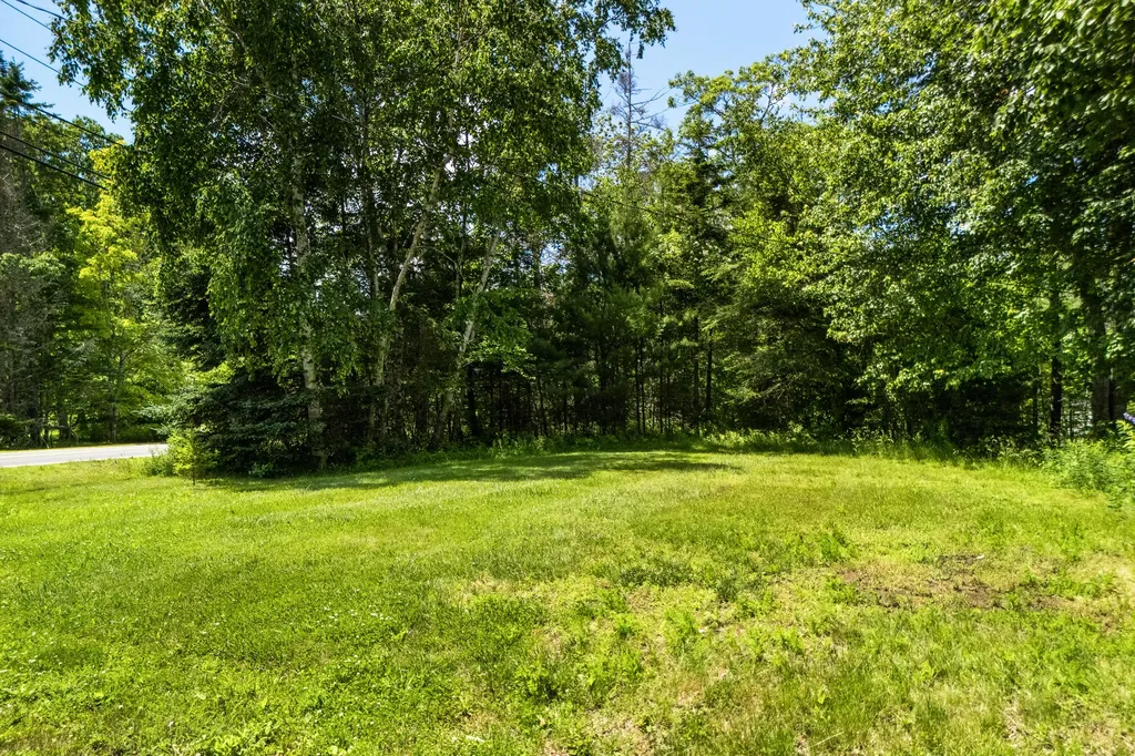 4 Meadow Cove Road Boothbay ME 04544