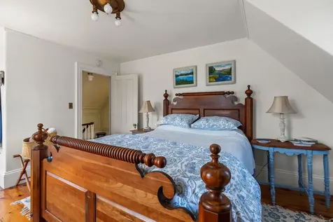 4 Meadow Cove Road Boothbay ME 04544
