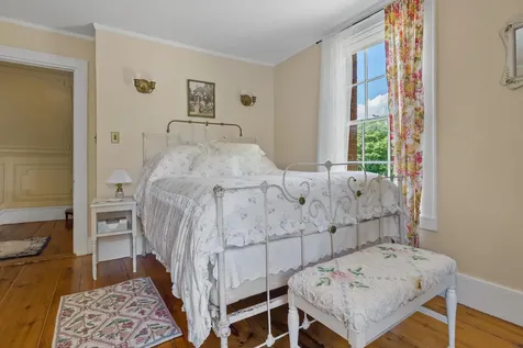 4 Meadow Cove Road Boothbay ME 04544