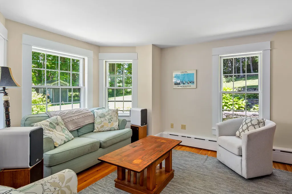 125 Russell Avenue Rockport ME 04856